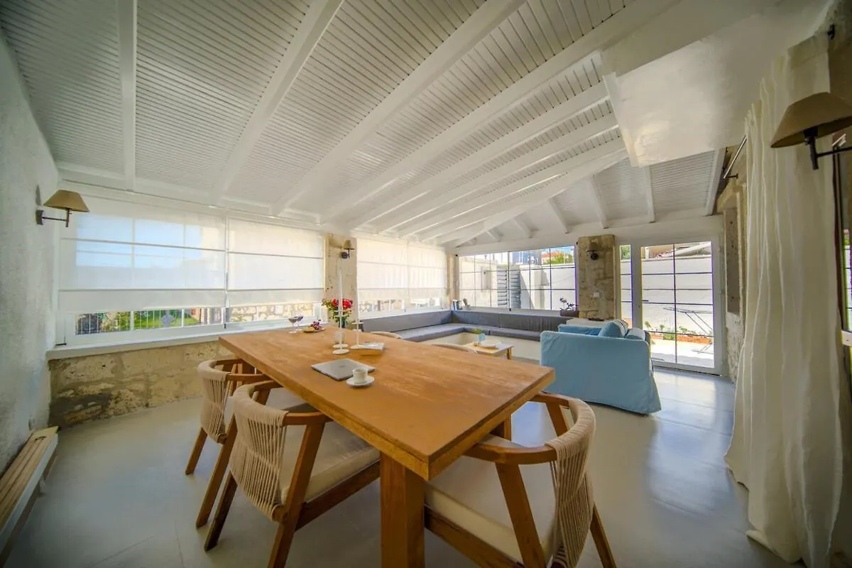 Alacati'Da Saunali Jakuzili Villa Çeşme