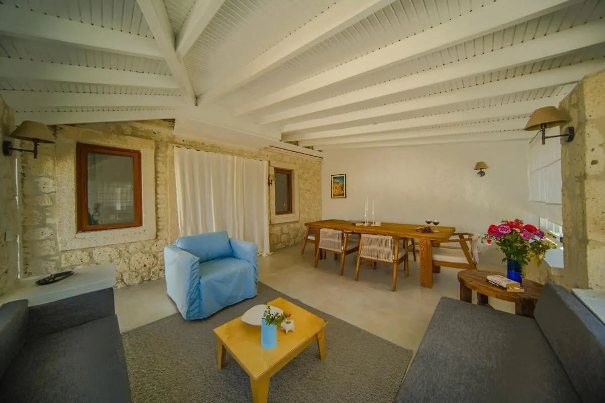 Alacati'Da Saunali Jakuzili Villa Çeşme