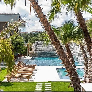 Serenity Hotel Cesme Otel